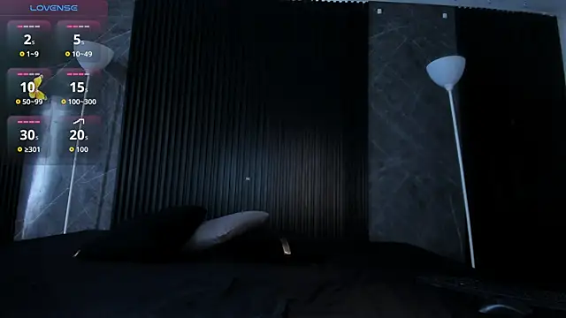 Snapshot of cloemorningstar chatting on 11/08/25, 02:39 cloemorningstar online show from 11/08/25, 02:39