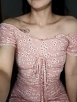 Snapshot of Queen_hot888 chatting on 10/04/25, 03:37 Queen hot888 online show from 10/04/25, 03:37