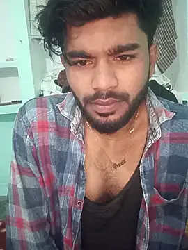 Snapshot of Hotraj24 chatting on 11/13/25, 01:48 Hotraj24 online show from 11/13/25, 01:48