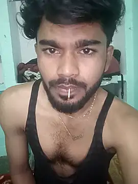 Snapshot of Hotraj24 chatting on 11/18/25, 12:38 Hotraj24 online show from 11/18/25, 12:38