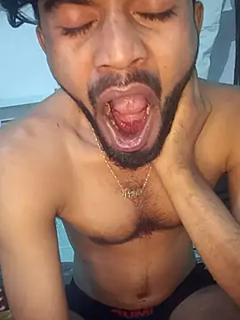 Snapshot of Hotraj24 chatting on 11/25/25, 07:36 Hotraj24 online show from 11/25/25, 07:36