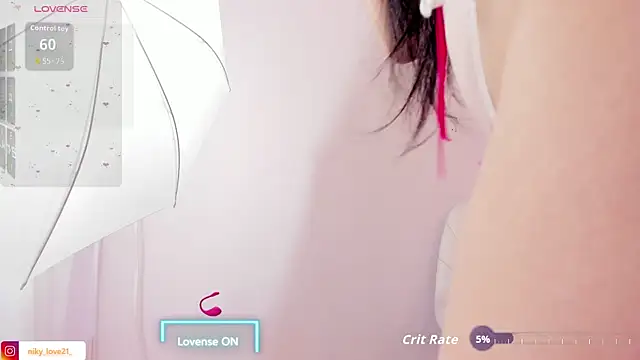 Snapshot of niky_love21 chatting on 11/09/25, 10:41 niky love21 online show from 11/09/25, 10:41