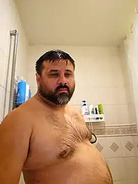 Snapshot of Roddog18 chatting on 10/07/25, 01:58 Roddog18 online show from 10/07/25, 01:58