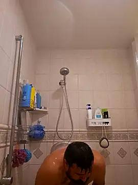 Snapshot of Roddog18 chatting on 11/03/25, 11:48 Roddog18 online show from 11/03/25, 11:48