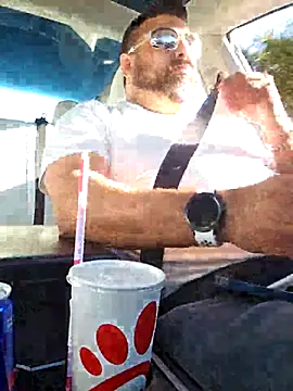 Snapshot of Roddog18 chatting on 12/04/25, 10:29 Roddog18 online show from 12/04/25, 10:29