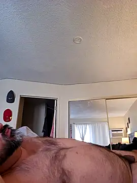 Snapshot of Roddog18 chatting on 12/13/25, 07:53 Roddog18 online show from 12/13/25, 07:53