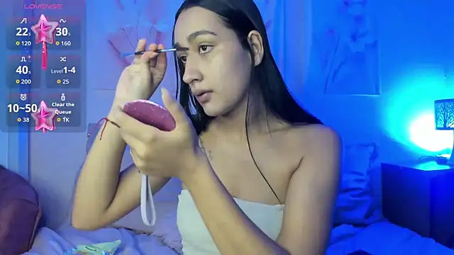 Snapshot of Nikolbrice chatting on 11/16/25, 07:08 Nikolbrice online show from 11/16/25, 07:08