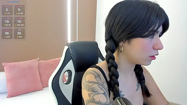 fiorella18  online show from 11/07/25, 07:36