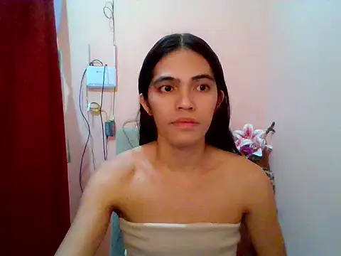 Snapshot of sweet_yummy69 chatting on 01/11/26, 10:48 sweet yummy69 online show from 01/11/26, 10:48