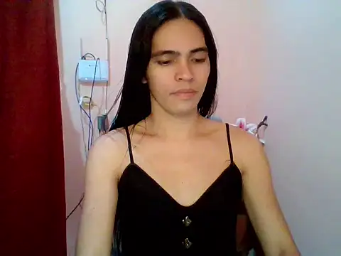 Snapshot of sweet_yummy69 chatting on 01/13/26, 10:48 sweet yummy69 online show from 01/13/26, 10:48