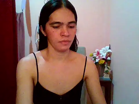 Snapshot of sweet_yummy69 chatting on 02/27/26, 10:32 sweet yummy69 online show from 02/27/26, 10:32