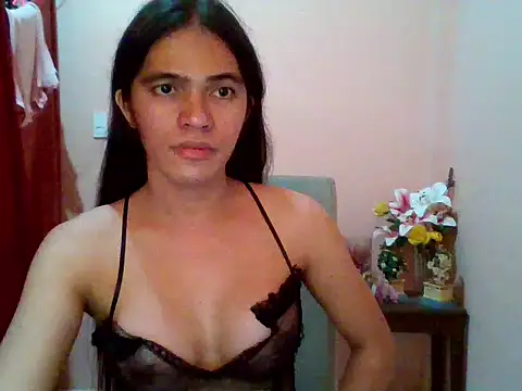 Snapshot of sweet_yummy69 chatting on 04/11/26, 12:48 sweet yummy69 online show from 04/11/26, 12:48