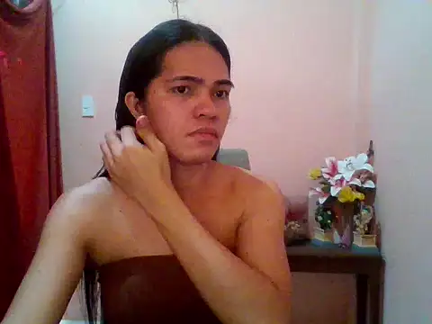 Snapshot of sweet_yummy69 chatting on 04/22/26, 10:55 sweet yummy69 online show from 04/22/26, 10:55