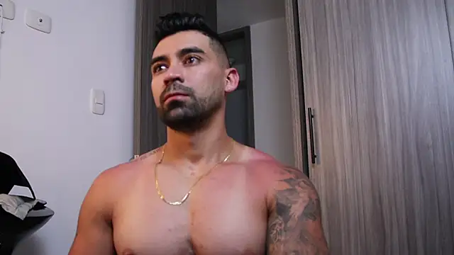 Snapshot of SOY_MIKE chatting on 12/01/25, 10:26 SOY MIKE online show from 12/01/25, 10:26