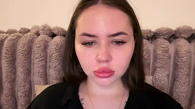 AlmaryKim online show from 07/14/26, 08:03