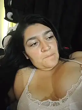 alejitasweet online show from 10/29/25, 03:31