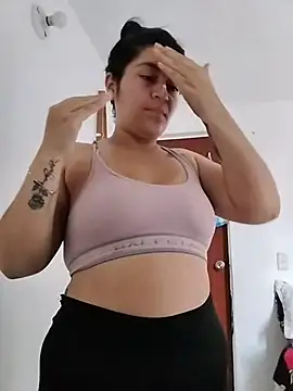 alejitasweet online show from 11/01/25, 04:53