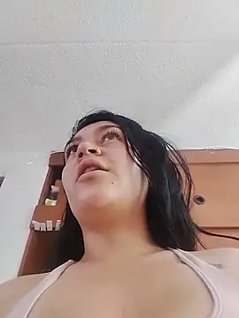 alejitasweet online show from 11/15/25, 01:29