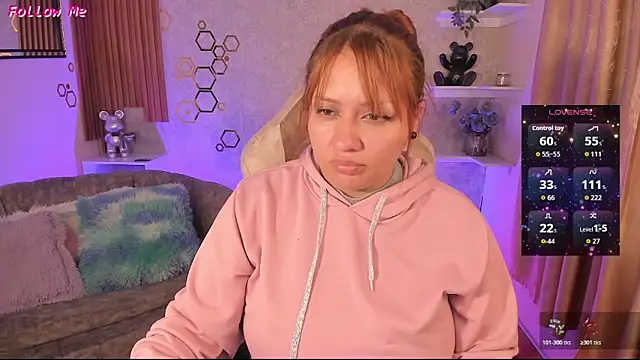 EvelynVega0 online show from 05/19/26, 05:03