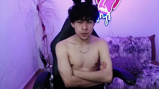 Liil boy online show from 11/02/25, 04:53