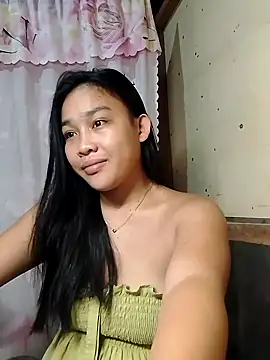 luna light23 online show from 10/02/25, 09:00