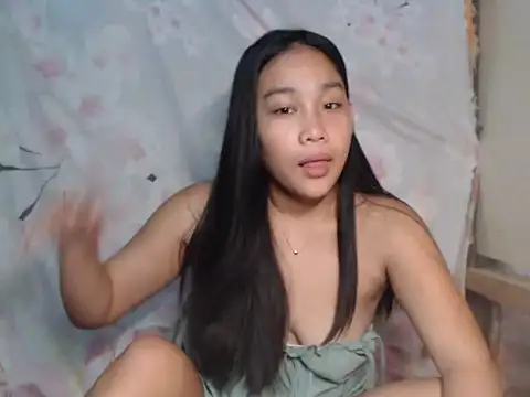 luna light23 online show from 10/29/25, 12:57