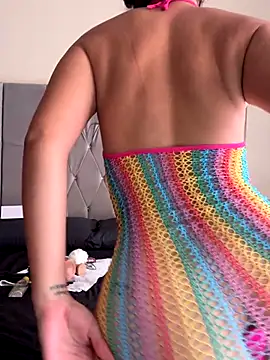 Snapshot of whitefoxxxx6 chatting on 10/21/25, 09:37 whitefoxxxx6 online show from 10/21/25, 09:37