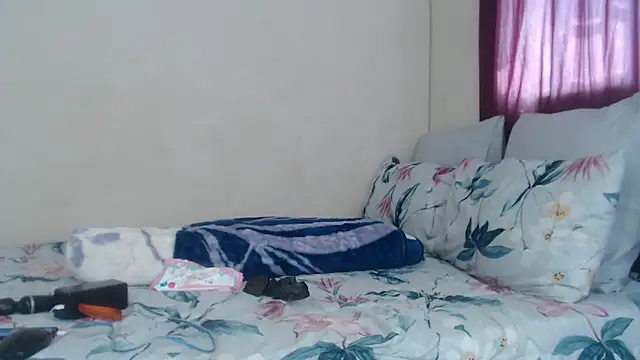 Snapshot of PIXIEBITCHXXX26 chatting on 03/17/26, 12:08 PIXIEBITCHXXX26 online show from 03/17/26, 12:08