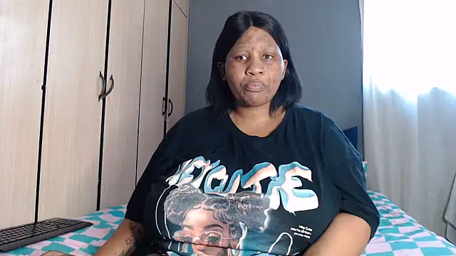 PIXIEBITCHXXX26 online show from 07/13/26, 12:30