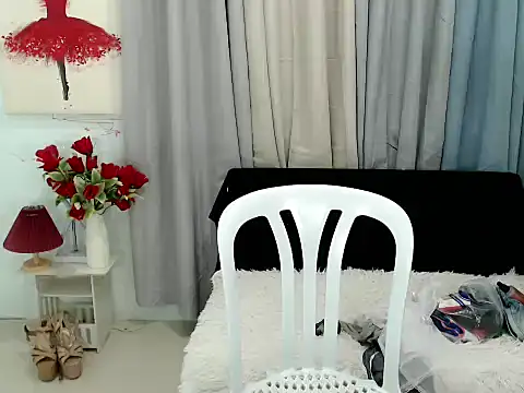 Snapshot of xAsianTOPModelx chatting on 11/12/25, 10:04 xAsianTOPModelx online show from 11/12/25, 10:04