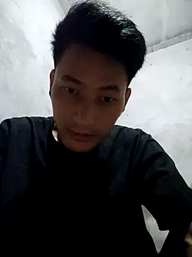 Uh-em95 online show from 09/30/25, 03:17