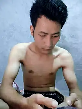 Uh-em95 online show from 10/18/25, 07:31