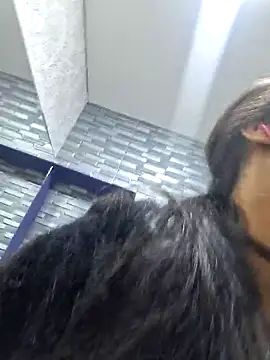 Snapshot of ChloeMorelli chatting on 10/21/25, 02:34 ChloeMorelli online show from 10/21/25, 02:34