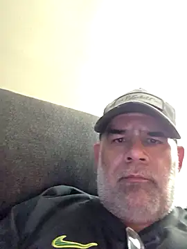 Snapshot of DeeBestEver chatting on 09/30/25, 02:33 DeeBestEver online show from 09/30/25, 02:33