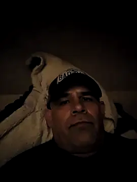 Snapshot of DeeBestEver chatting on 10/03/25, 12:02 DeeBestEver online show from 10/03/25, 12:02
