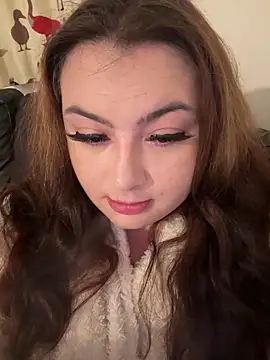 MadelineLeah online show from 06/02/26, 08:00