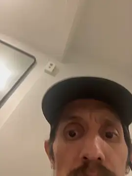 Snapshot of daddydannyboy13 chatting on 10/11/25, 12:04 daddydannyboy13 online show from 10/11/25, 12:04