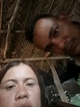 Snapshot of amarlys15 chatting on 10/05/25, 01:15 amarlys15 online show from 10/05/25, 01:15