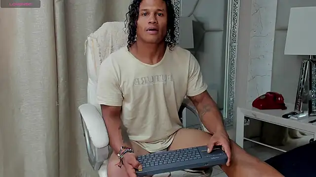 casike1 online show from 11/03/25, 12:17