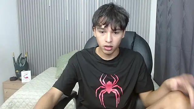 StiwenTwink online show from 04/04/26, 01:41