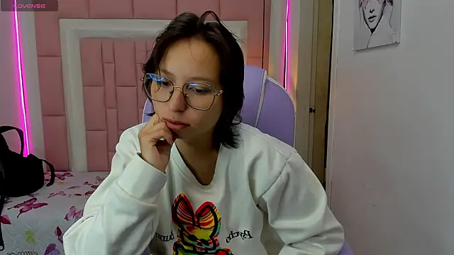 Klaret Toy online show from 06/14/26, 08:22
