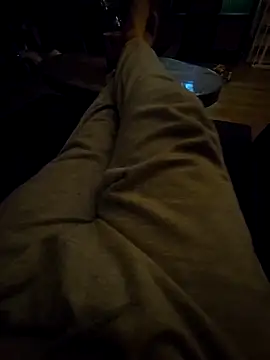 Snapshot of hot-brabo chatting on 10/08/25, 07:00 hot-brabo online show from 10/08/25, 07:00