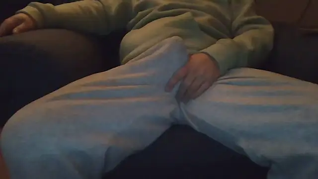 Snapshot of hot-brabo chatting on 11/02/25, 06:21 hot-brabo online show from 11/02/25, 06:21