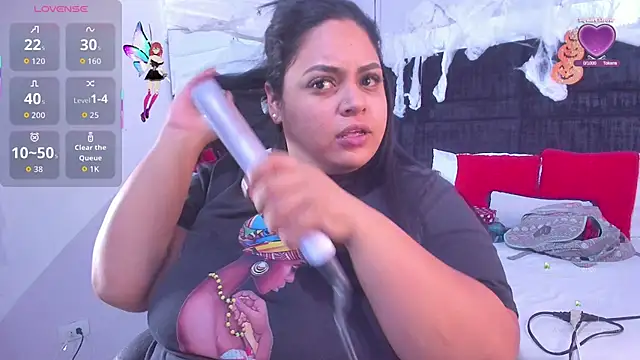 MayaCurvy online show from 10/18/25, 04:26