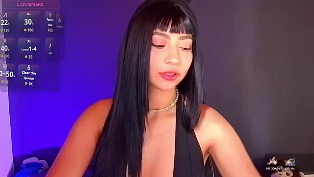 Snapshot of emma_web_ chatting on 11/26/25, 04:19 emma web online show from 11/26/25, 04:19