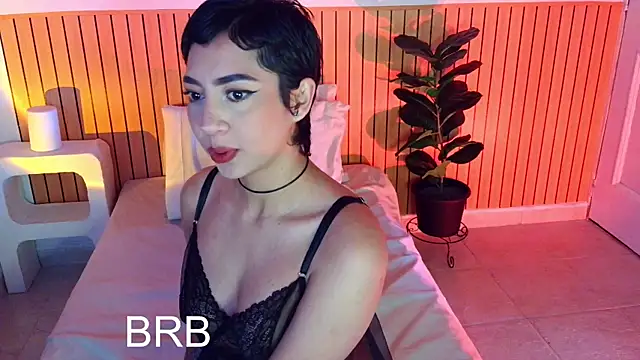 emma web  online show from 06/17/26, 12:50