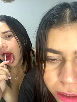 Snapshot of sindyy_01 chatting on 10/09/25, 06:55 sindyy 01 online show from 10/09/25, 06:55