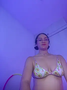 Snapshot of josh_and_val chatting on 10/08/25, 06:16 josh and val online show from 10/08/25, 06:16