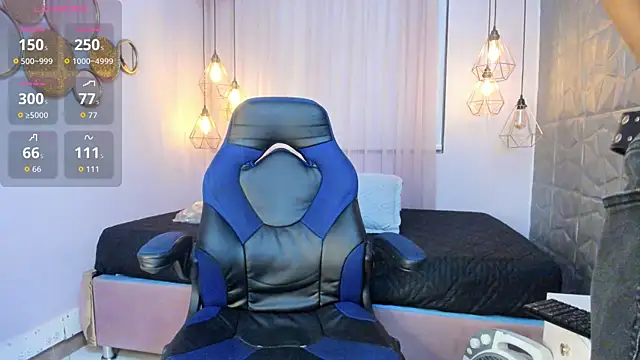 Snapshot of MADDY_MAGIC chatting on 11/12/25, 07:46 MADDY MAGIC online show from 11/12/25, 07:46