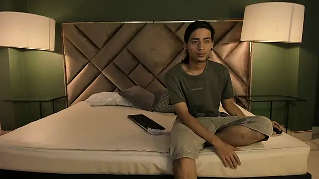 Dickie Dicking online show from 11/11/25, 08:09